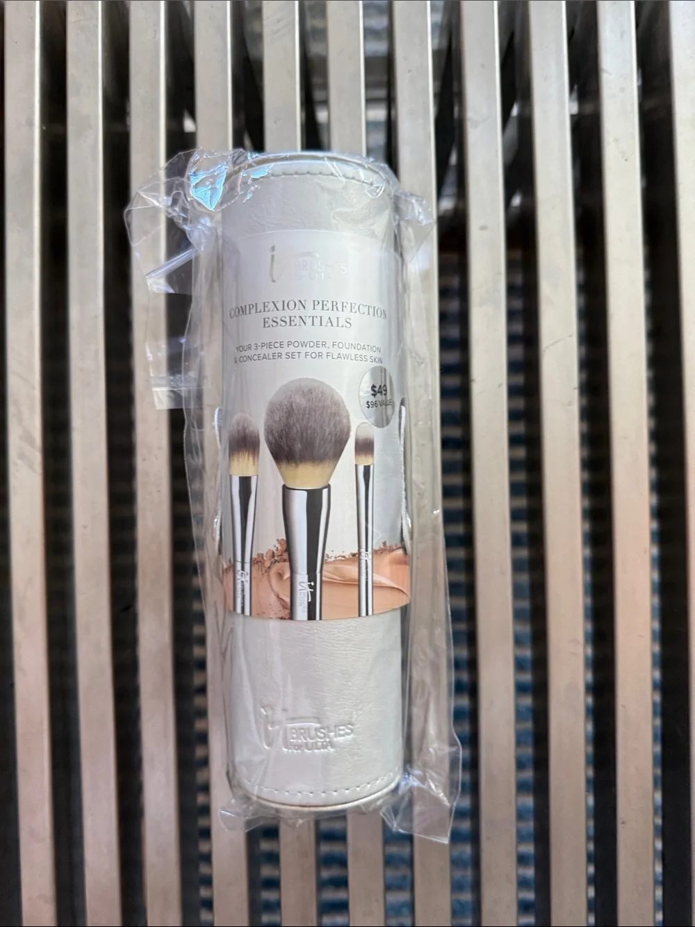 IT Brushes for ULTA Complexion Perfection Essentials 3-Piece Brush Set NIP